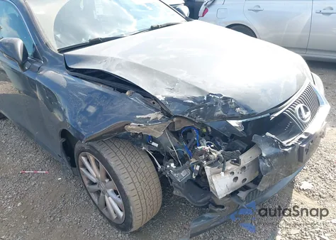 2010 Lexus Is 250 z USA, uszkodzony, nr VIN JTHCF5C23A5039335